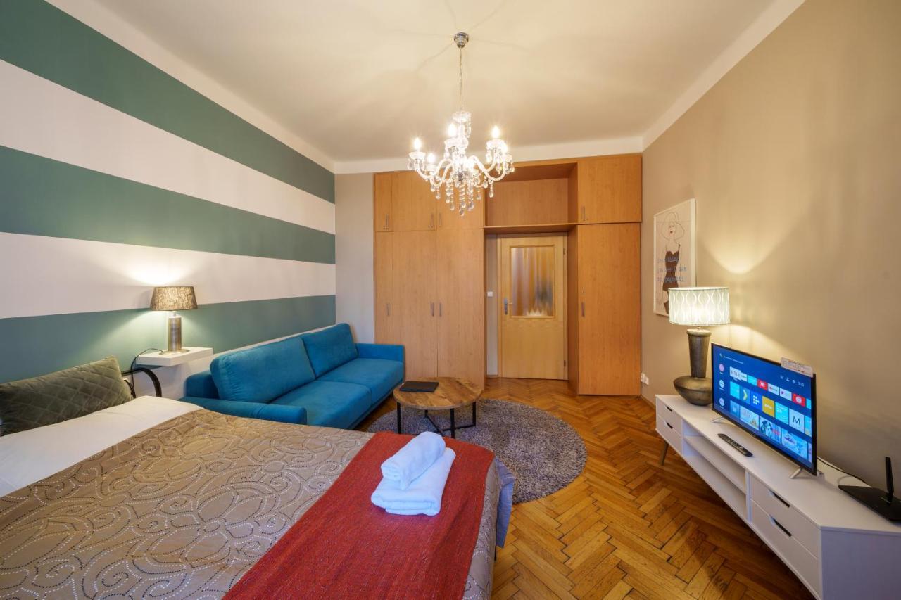 Dlouhá Apartment with balcony Praga Exterior foto